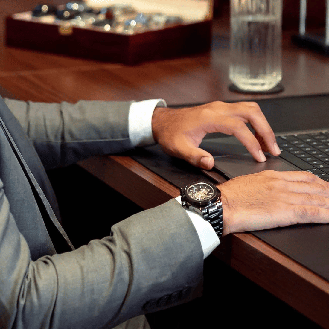 LA POEDAGARโข Dubai