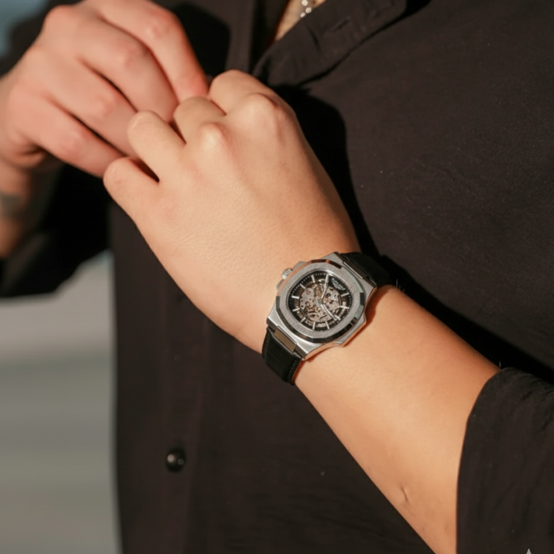 LA POEDAGAR™ Dubai Leather